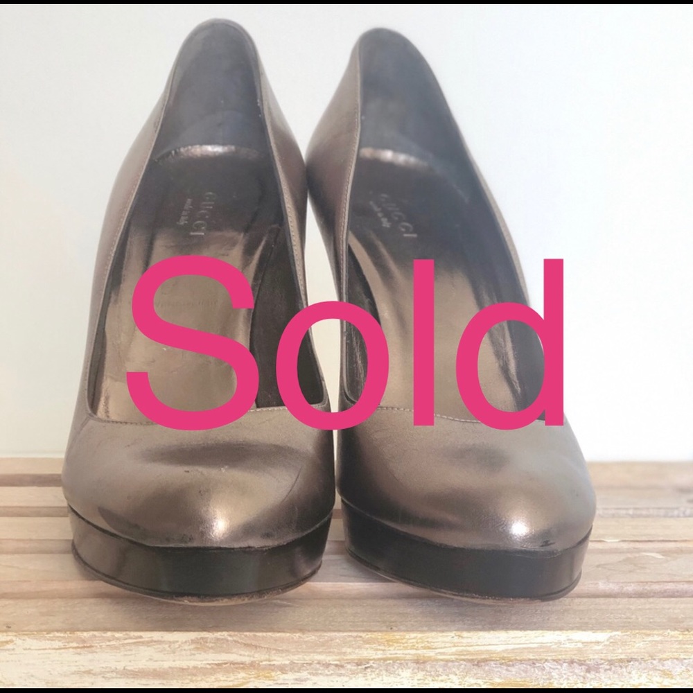 Gucci Metallic Pewter Platform Pumps 37C EU Heels
